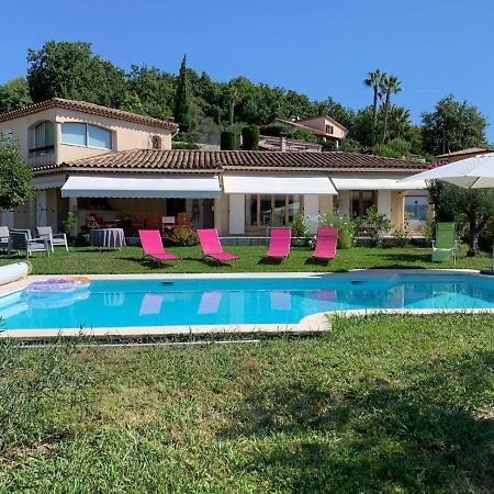 Bed & Breakfast Les Lillas Saint-Jeannet  Екстериор снимка