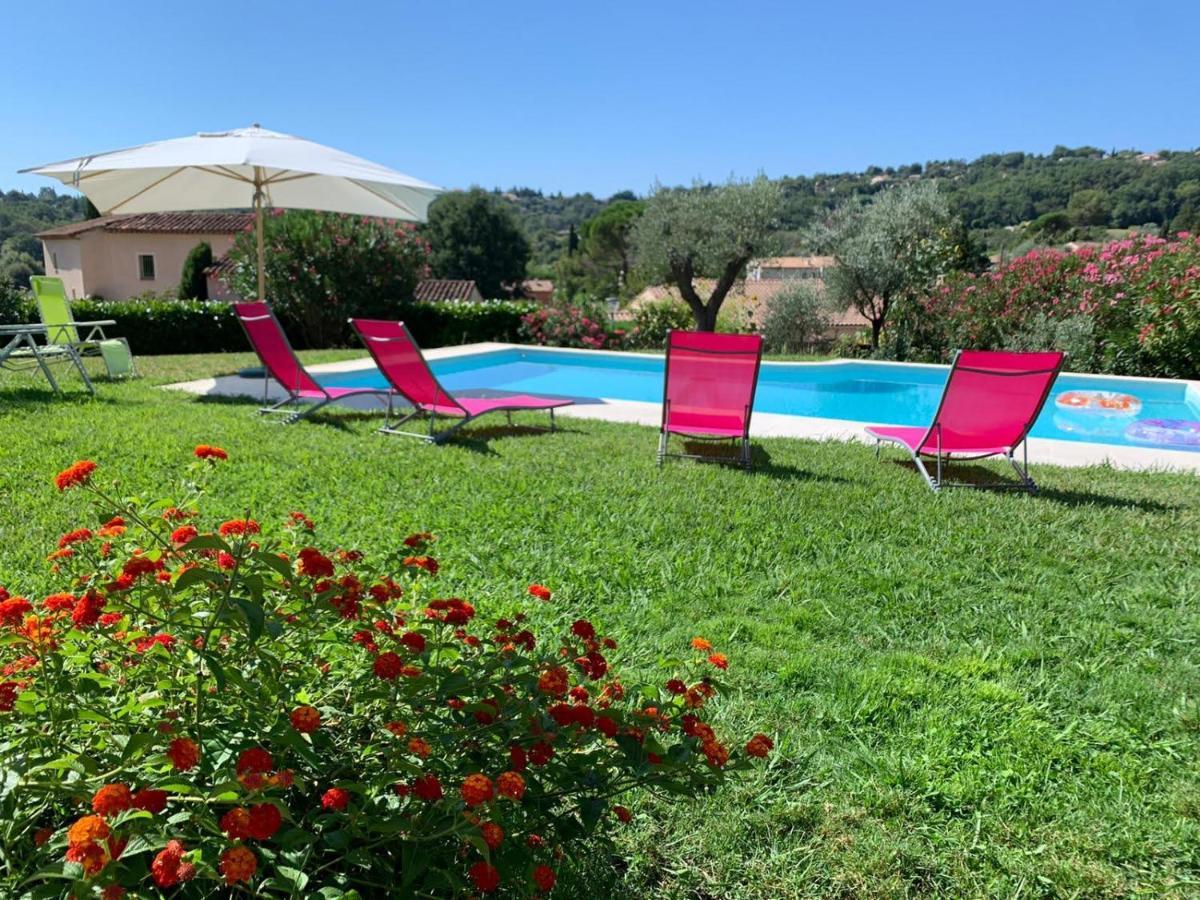 Bed & Breakfast Les Lillas Saint-Jeannet  Екстериор снимка