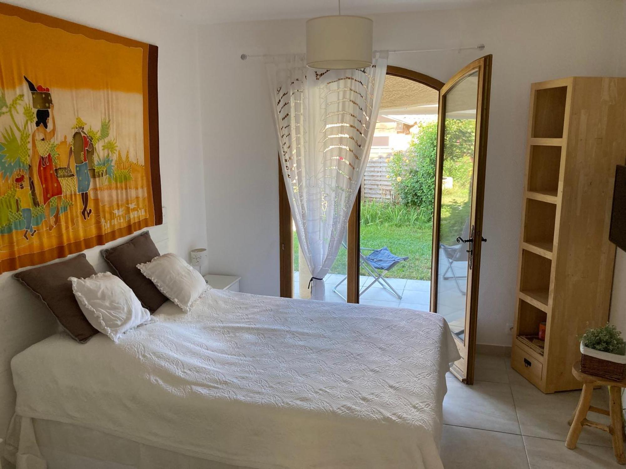 Bed & Breakfast Les Lillas Saint-Jeannet  Екстериор снимка